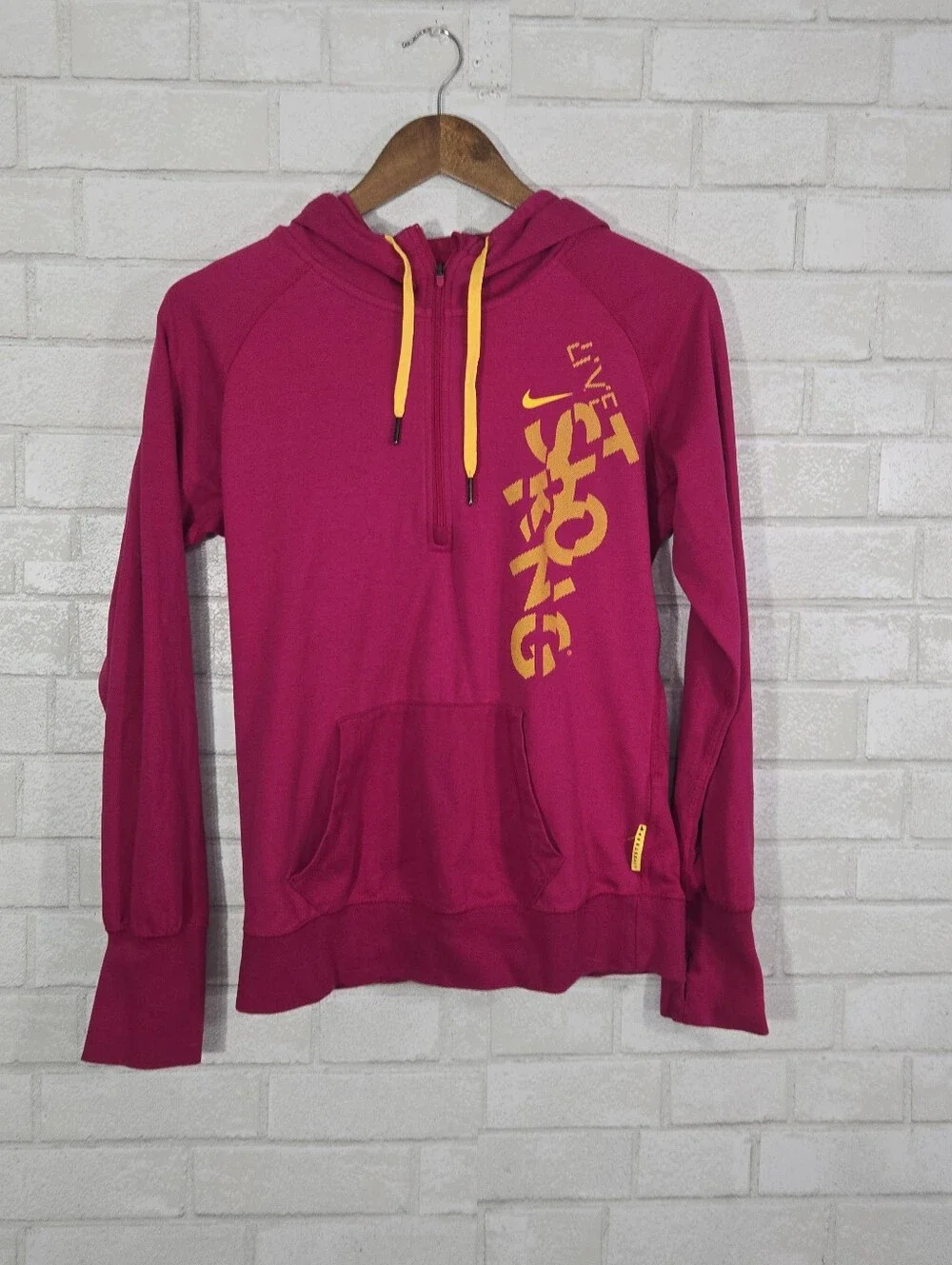 NIKE 1/4 zip hooded sweatshirt